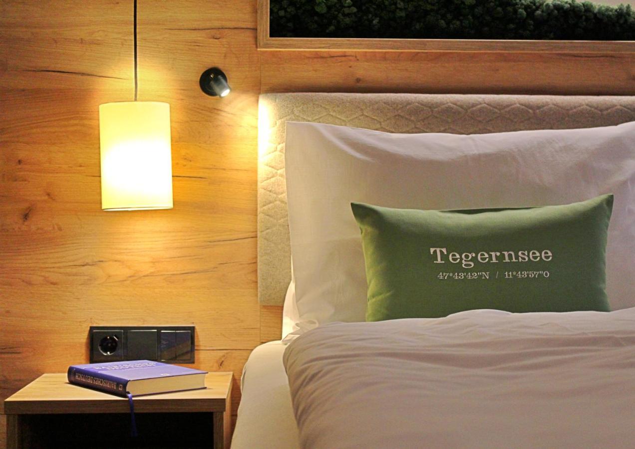 Seehotel Zur Post Tegernsee Bagian luar foto