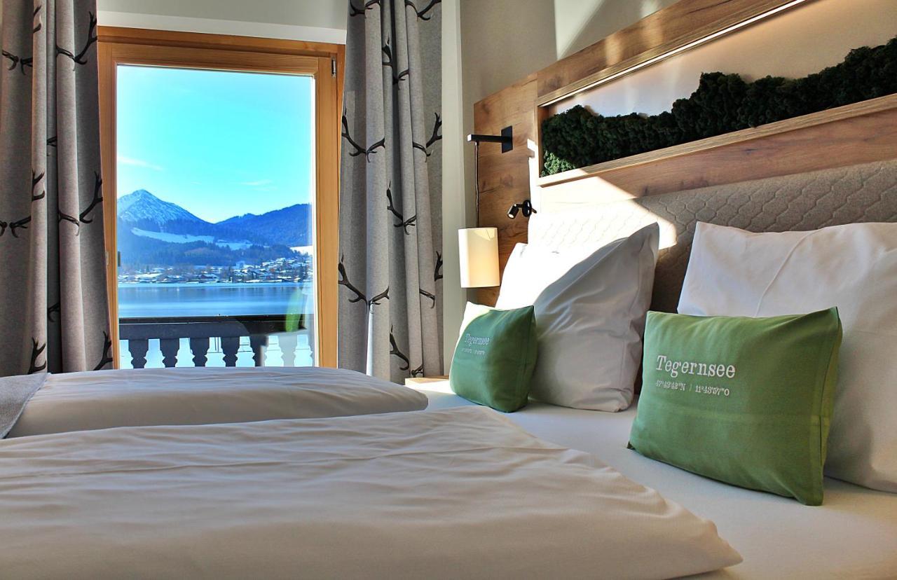 Seehotel Zur Post Tegernsee Bagian luar foto