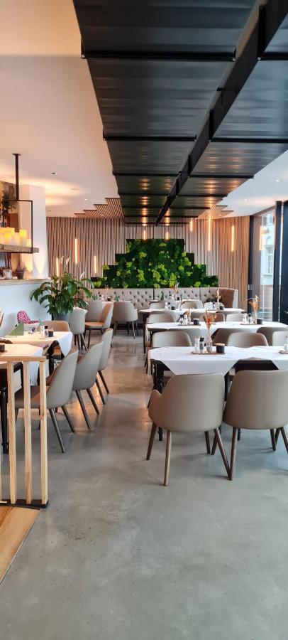 Seehotel Zur Post Tegernsee Bagian luar foto