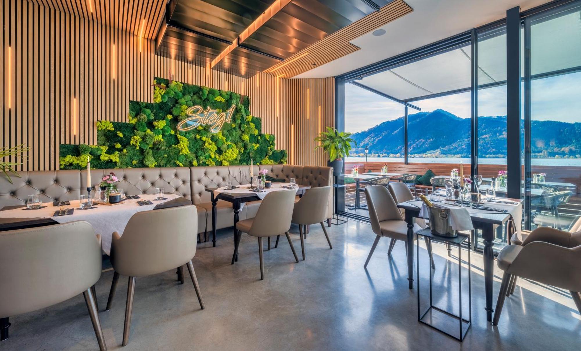 Seehotel Zur Post Tegernsee Bagian luar foto